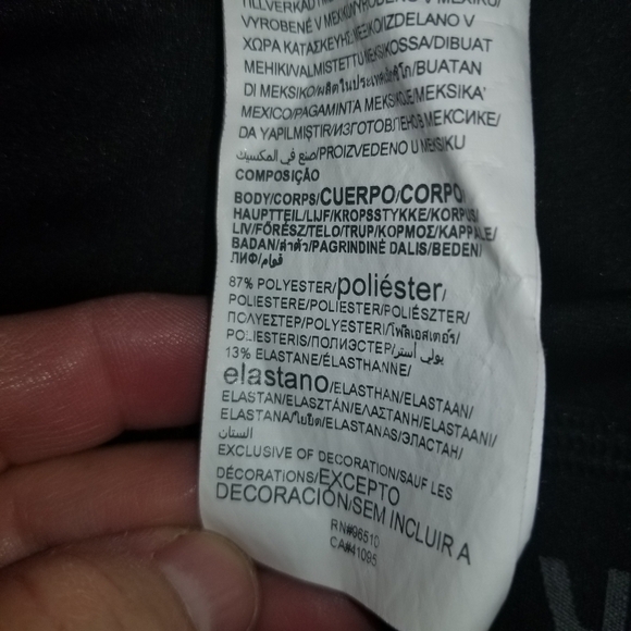 Under Armour Heat Gear Leggings - Picture 5 of 5